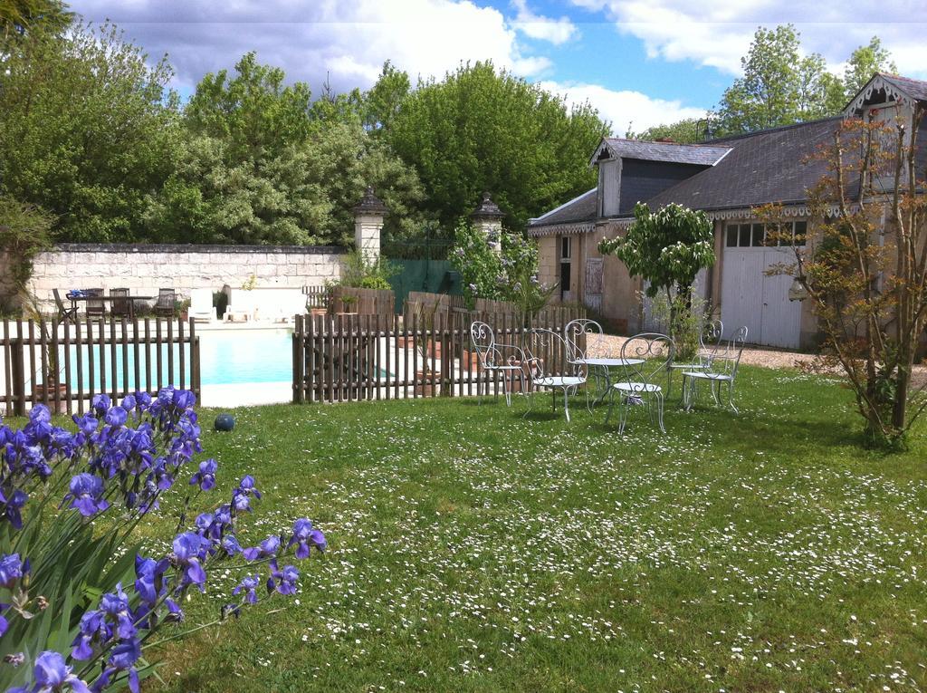 Chambre D' Hôtes La Lucasserie Saumur Exterior foto